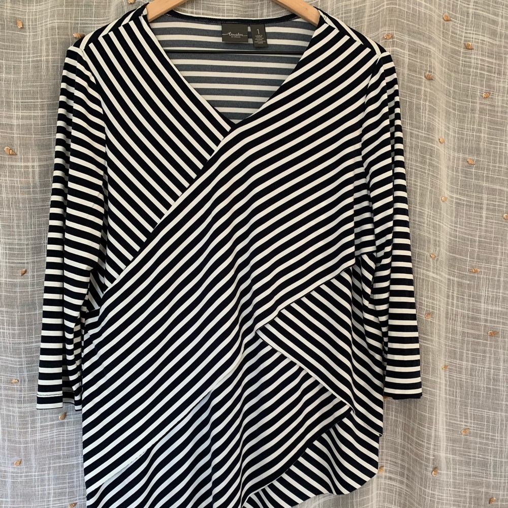 Chico’s Navy/White Stripped Tunic Top (Lined)